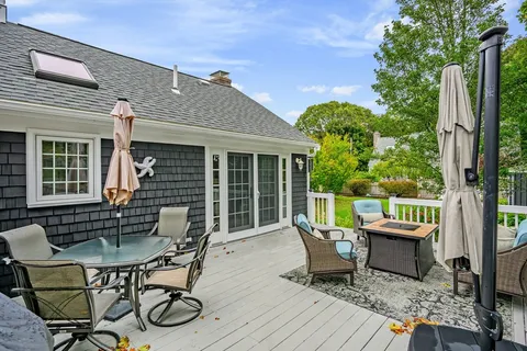 $849,000 | 342 Sea Street, Barnstable, MA 02601