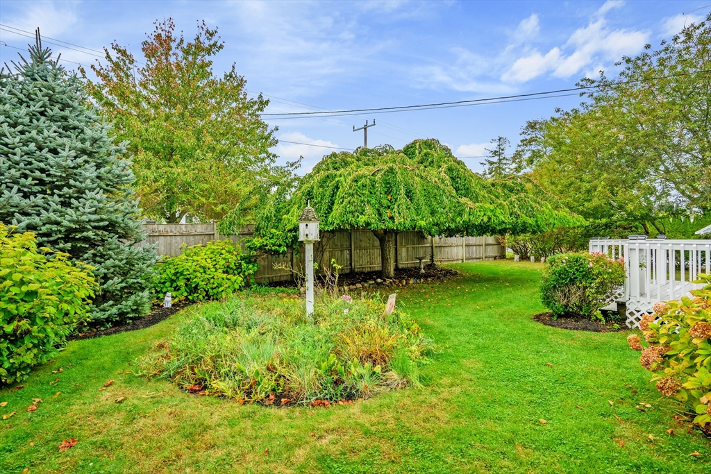 342 Sea Street Barnstable, MA 02601 - Photo 36 of 39