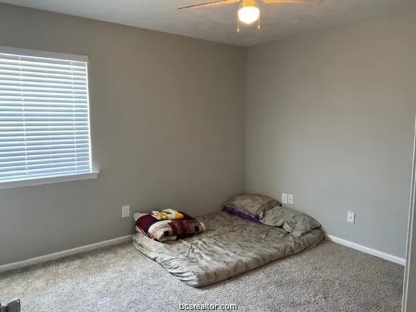 $1,400 | 1401 Airline Drive, Unit B, College Station, TX 77845