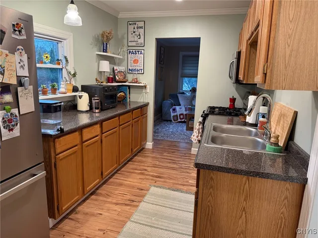 $244,900 | 203 Elmbrook Drive, Manlius, NY 13104