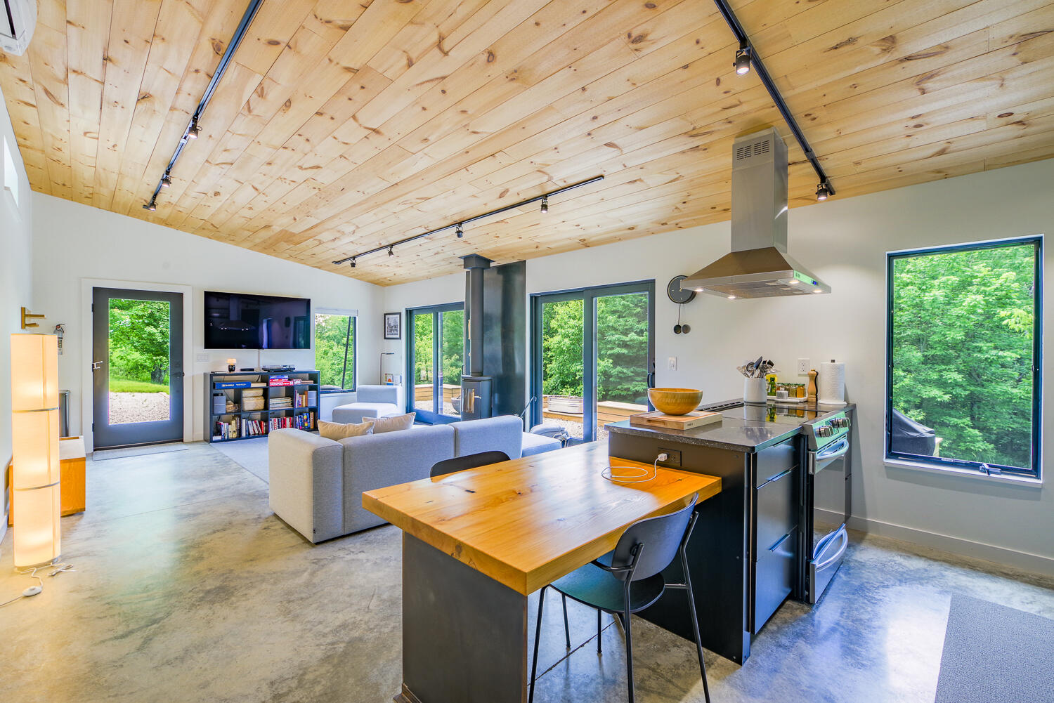 877 Belfast Road Knox, ME 04986 - Photo 10 of 33 10
