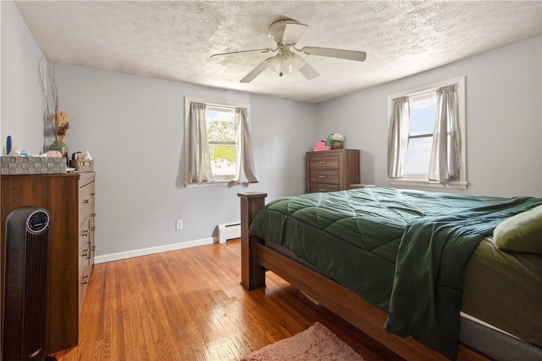 147 Wood Road Greece, NY 14626 - Photo 11 of 26 Primary bedroom (1st-floor)