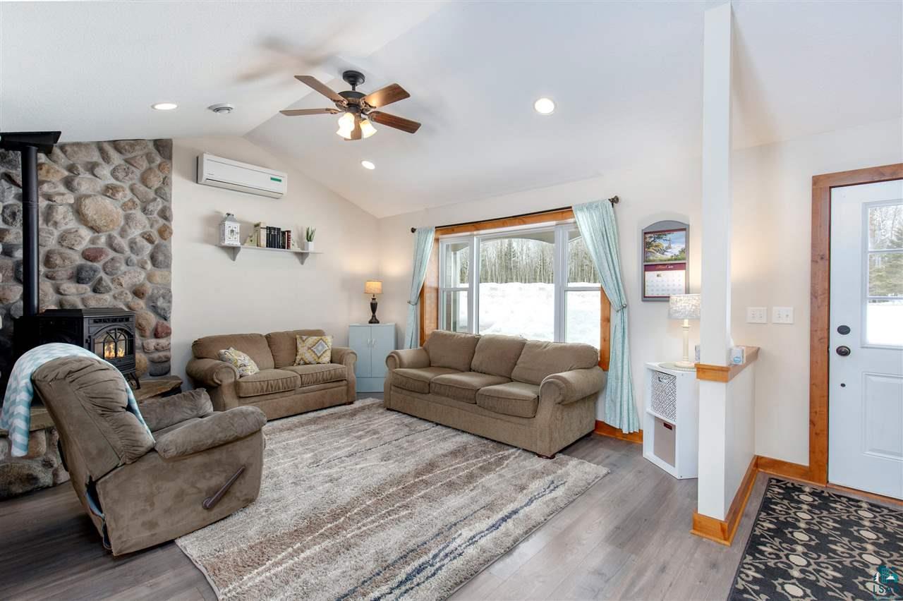 5846 Ryan Road Duluth, MN 55804 - Photo 3 of 39