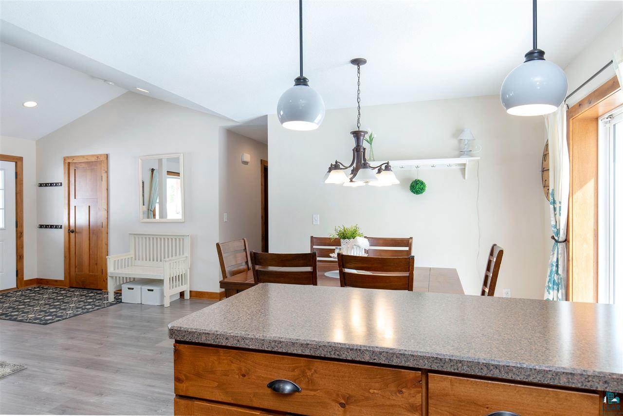 5846 Ryan Road Duluth, MN 55804 - Photo 7 of 39