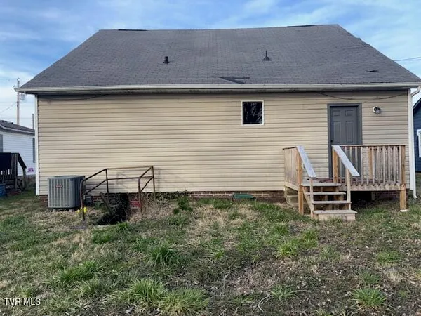 $205,000 | 1129 Cherry Street, Kingsport, TN 37660