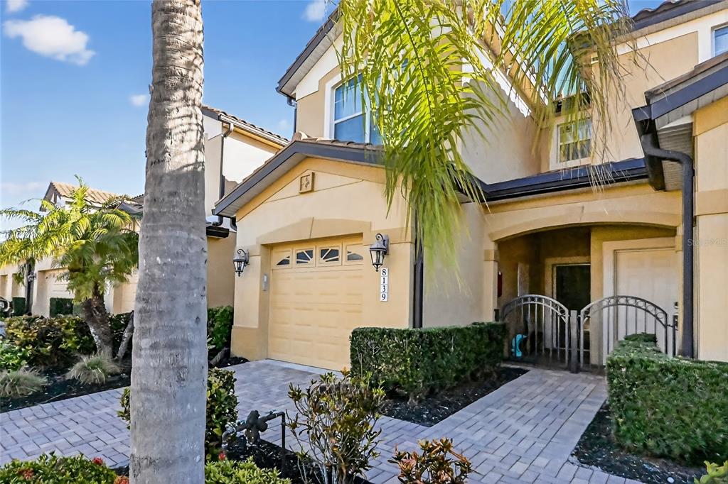 8139 Miramar Way, Unit 8139 Lakewood Ranch, FL 34202 - Photo 3 of 33