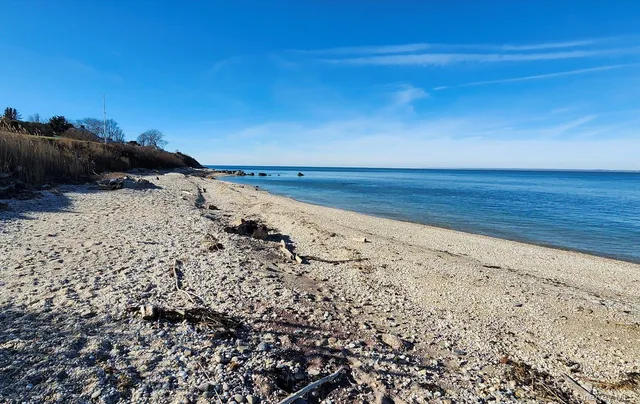 $1,450,000 | 175 Uhl Lane, Orient, NY 11957