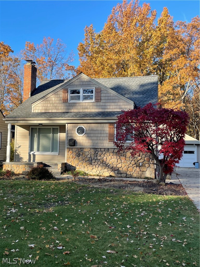 1772 Edgefield Road Lyndhurst, OH 44124 - Photo 1 of 34 Gallery Image 1