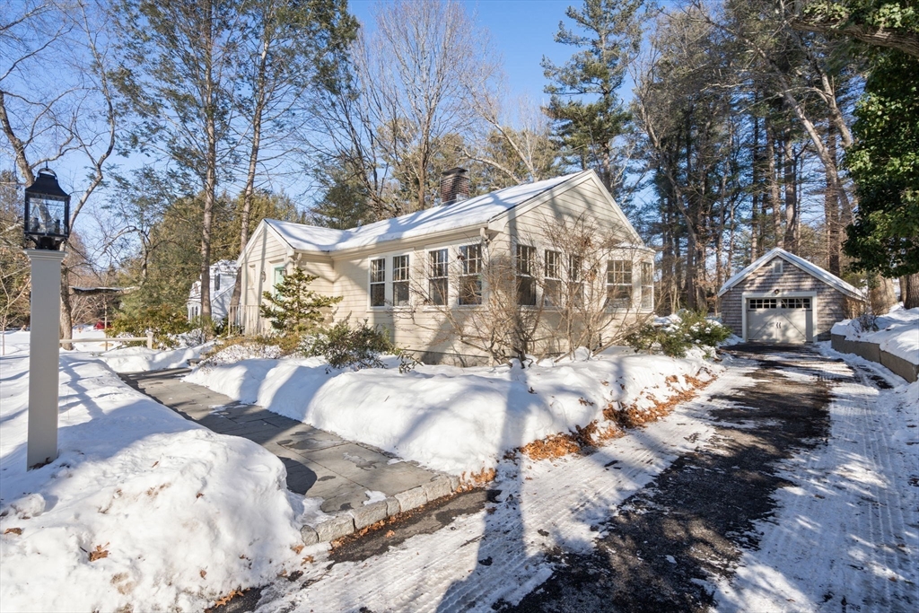 13 Rich Valley Road Wayland, MA 01778 - Photo 3 of 35