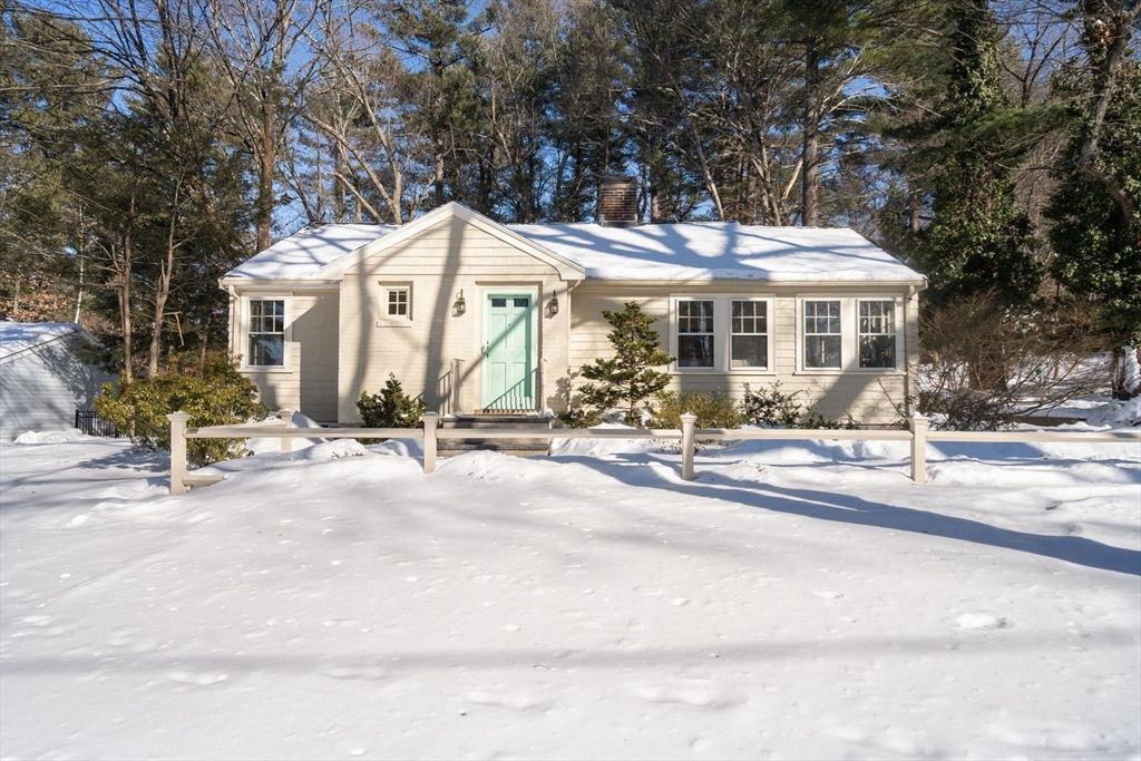 13 Rich Valley Road Wayland, MA 01778 - Photo 4 of 35