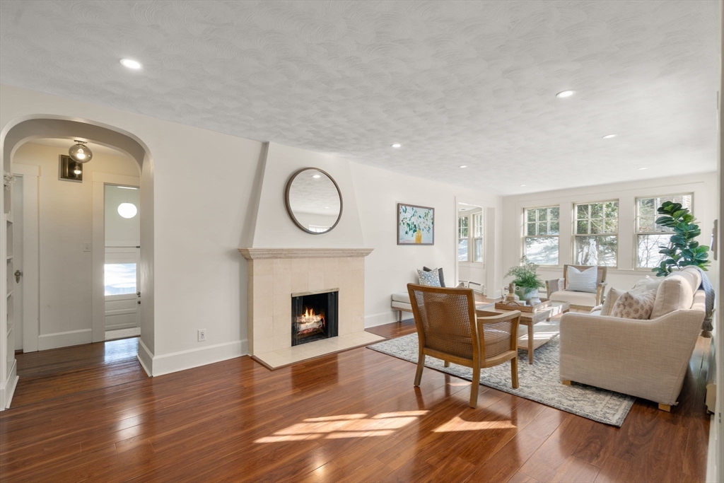 13 Rich Valley Road Wayland, MA 01778 - Photo 7 of 35