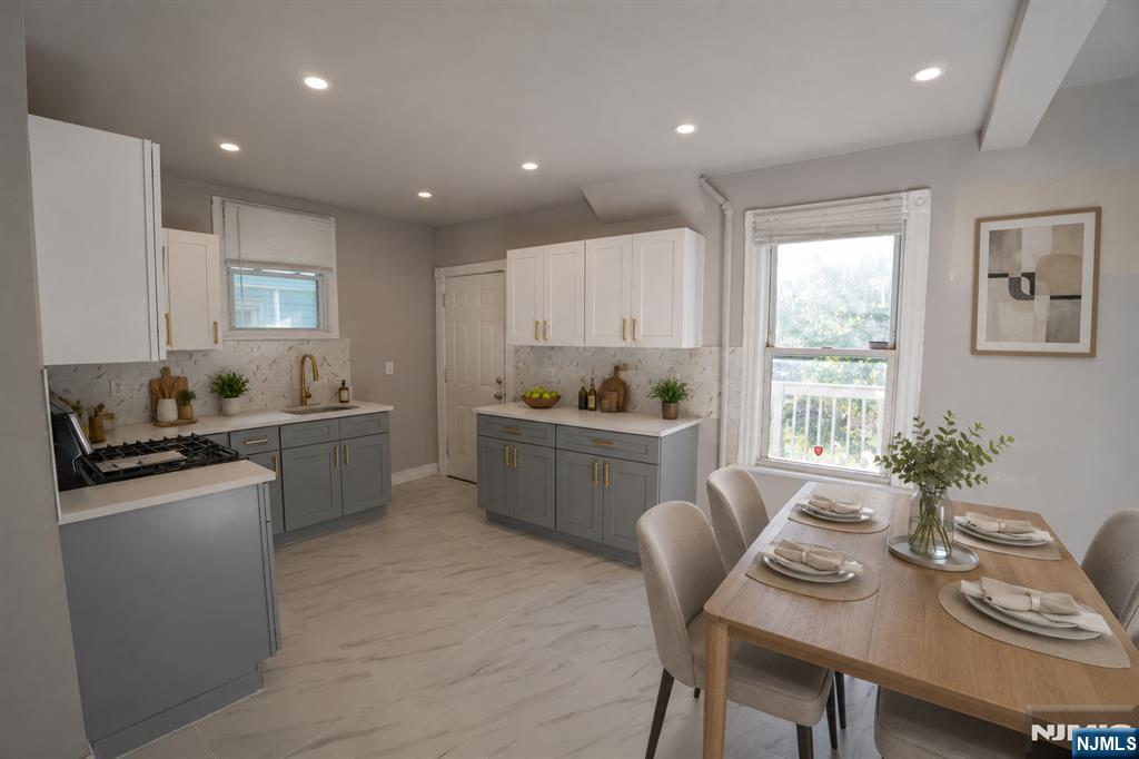 667 Scotland Road Orange, NJ 07050 - Photo 5 of 30