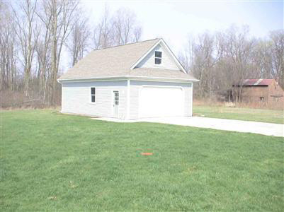 2215 East Wilson Road Clio, MI 48420 - Photo 12 of 13 20281059-11.JPG