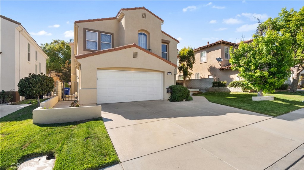26009 Twain Place Stevenson Ranch, CA 91381 - Photo 2 of 37