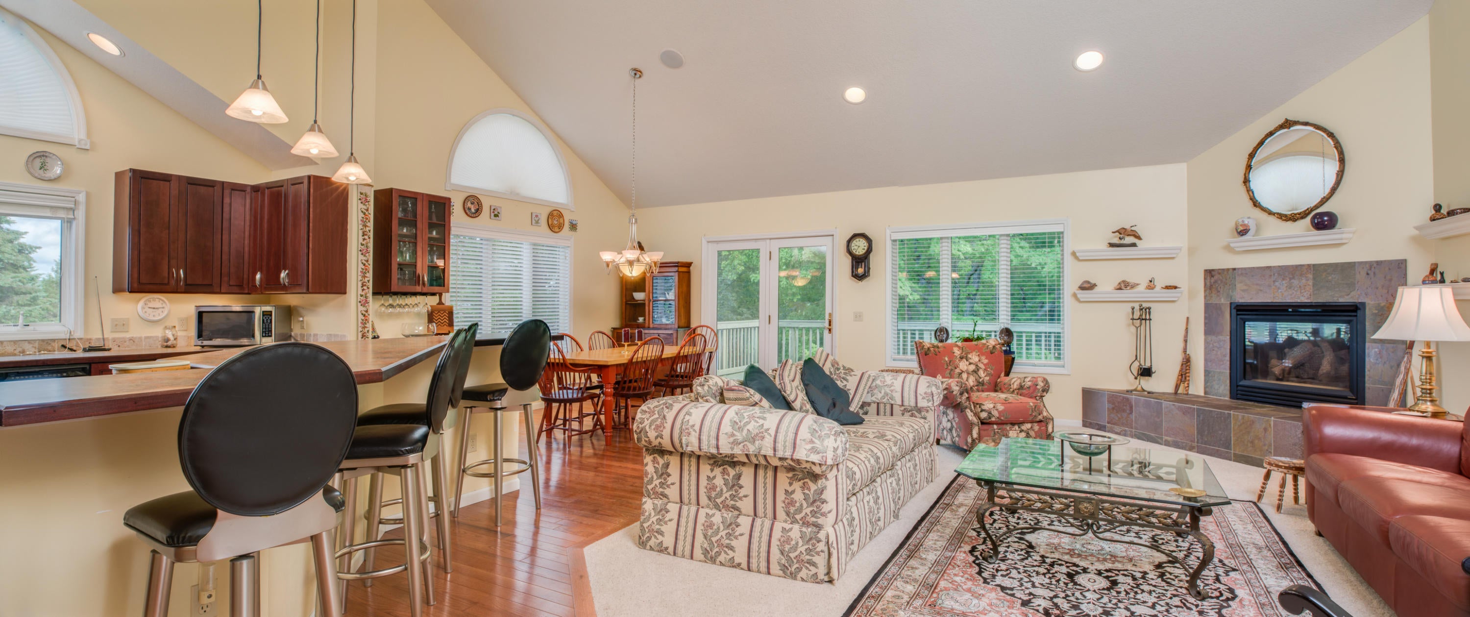 453 Skyline Road Petoskey, MI 49770 - Photo 2 of 20 Gallery Image 2