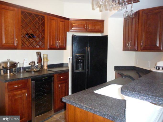 2253 Hunter Mill Road Vienna, VA 22181 - Photo 21 of 30 Kitchen #3
