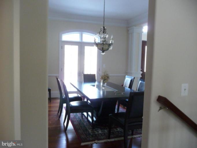 2253 Hunter Mill Road Vienna, VA 22181 - Photo 5 of 30 Dining Area