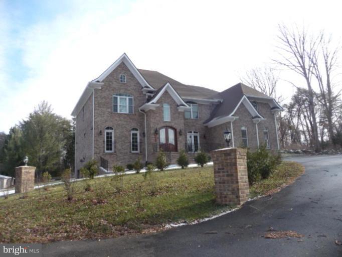 2253 Hunter Mill Road Vienna, VA 22181 - Photo 10 of 30 Exterior #2