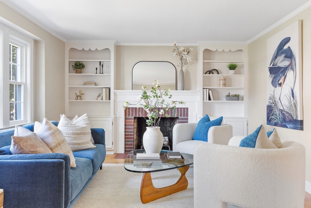 55 Berkshire Road Needham, MA 02492 - Photo 2 of 33 a living room with furniture and decor