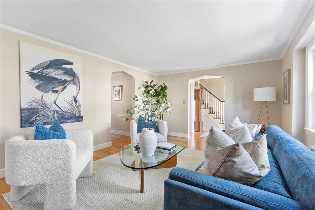 55 Berkshire Road Needham, MA 02492 - Photo 4 of 33 a living room with furniture and wooden floor