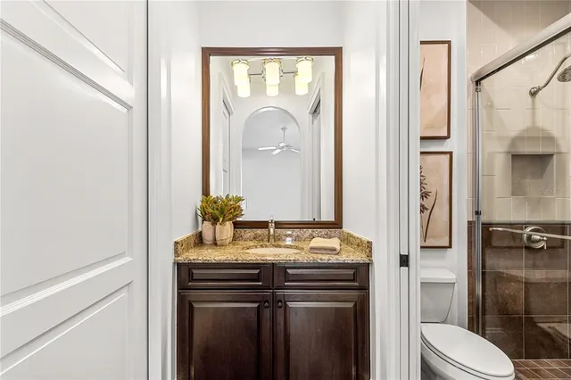 a view of entryway with a front door