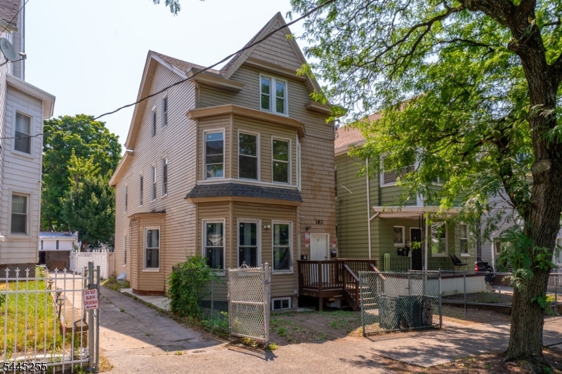183 Graham Avenue Paterson, NJ 07501 - Photo 2 of 32