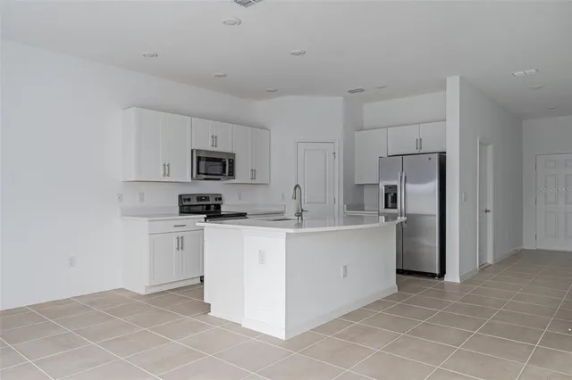 $2,200 | 11720 Glenside Terrace, Palmetto, FL 34221