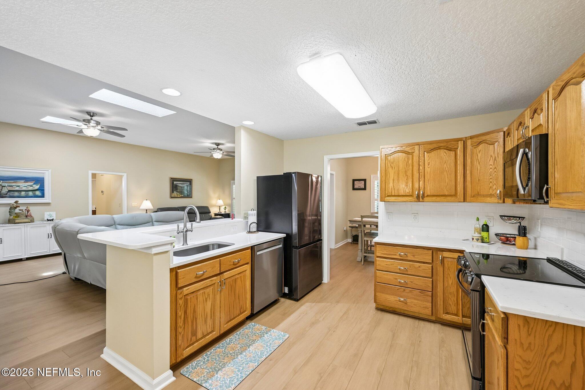 2011 Bartram Road Jacksonville, FL 32207 - Photo 16 of 53 Kitchen
