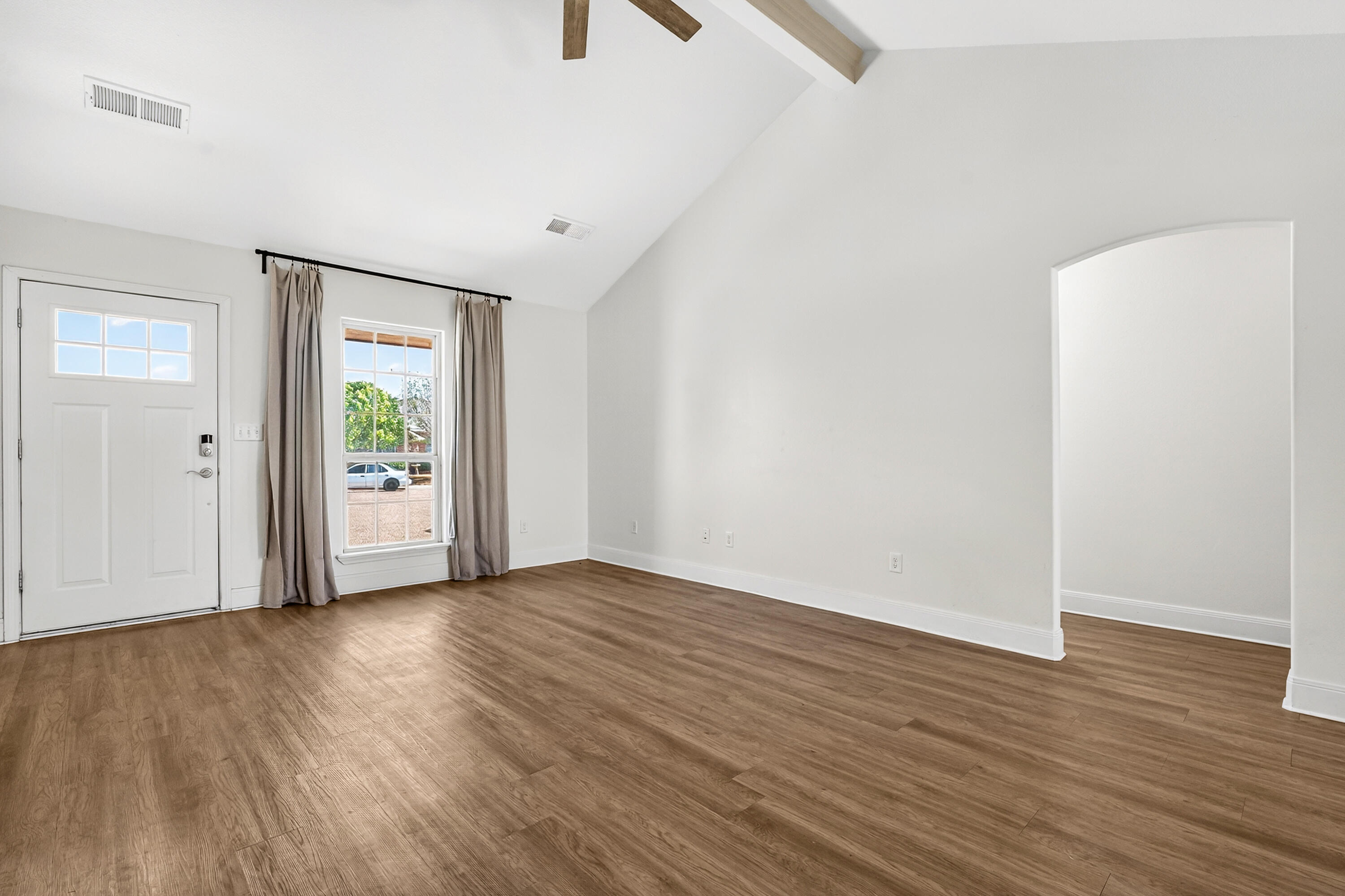 4803 Fordham Street Lubbock, TX 79416 - Photo 7 of 26 DSC03651