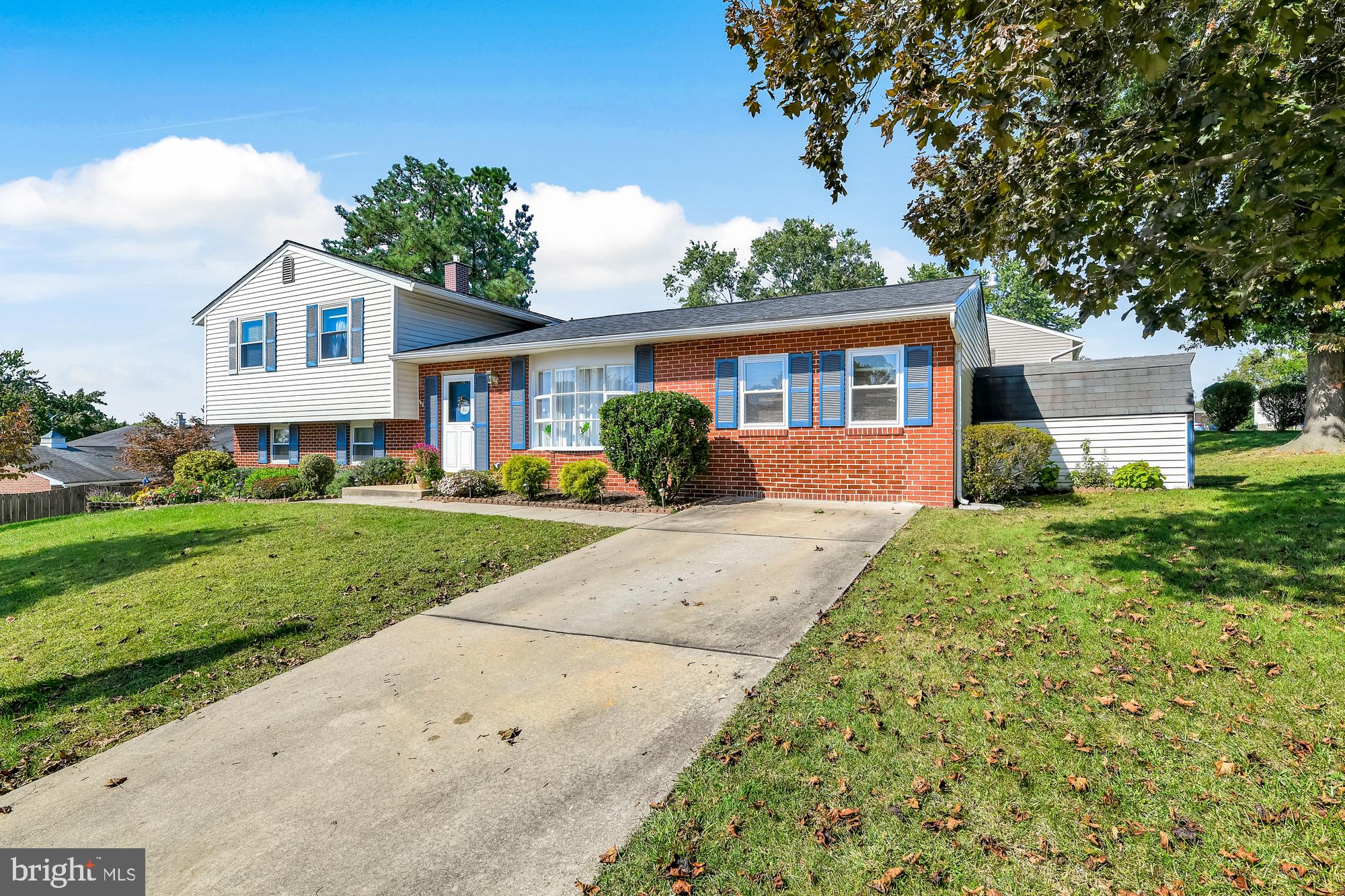 9008 Fieldchat Road Baltimore, MD 21236 - Photo 2 of 35
