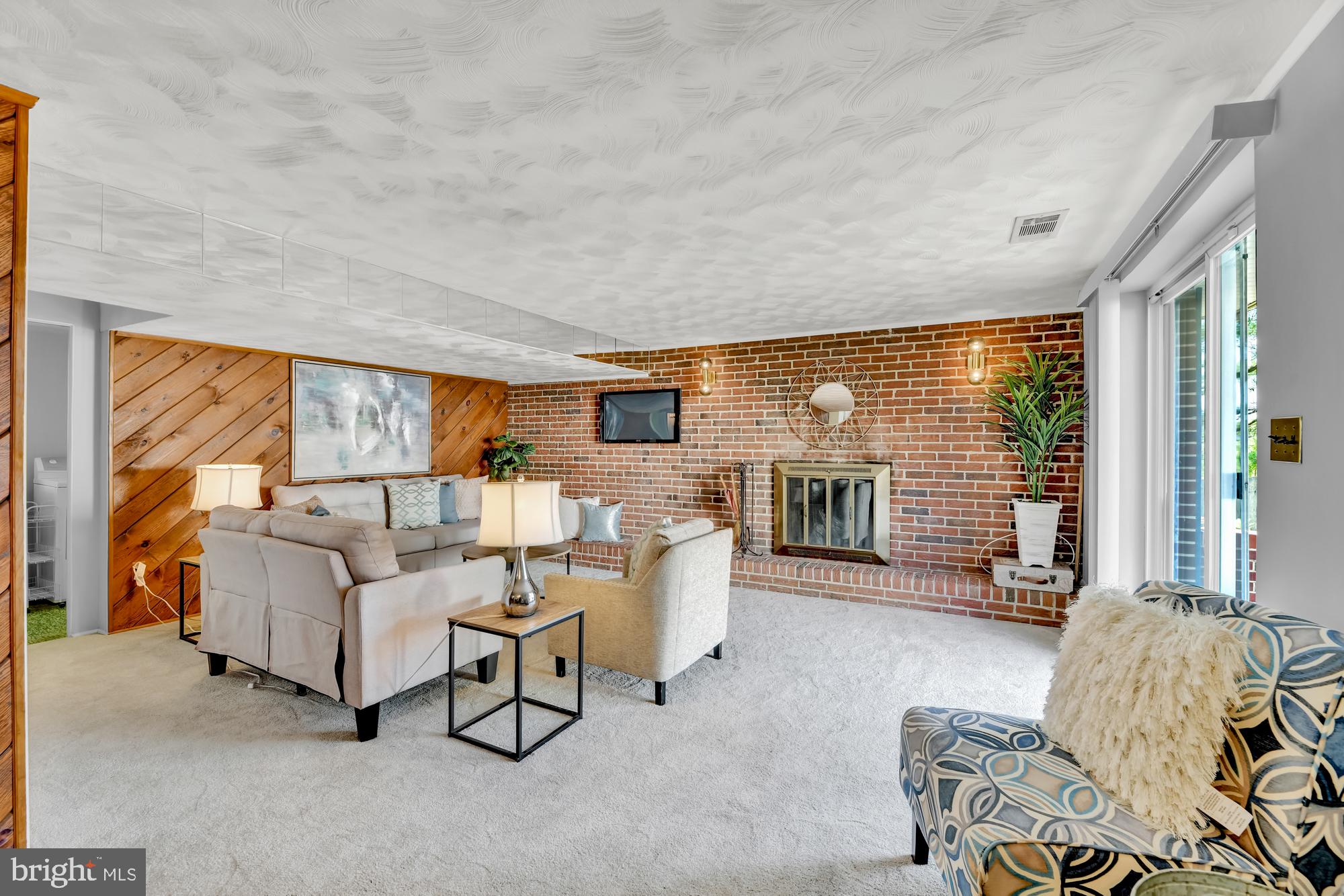 9008 Fieldchat Road Baltimore, MD 21236 - Photo 12 of 35