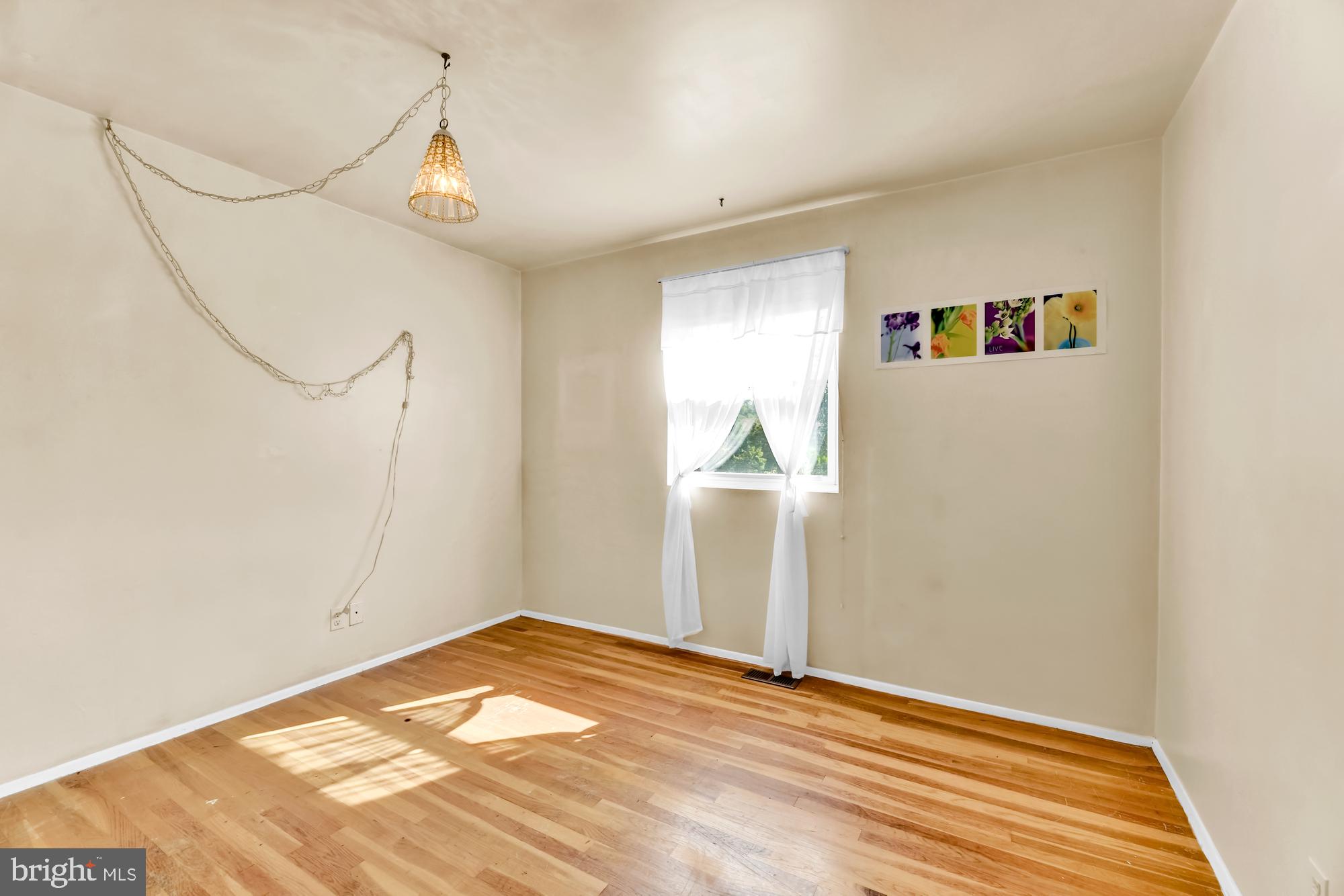 9008 Fieldchat Road Baltimore, MD 21236 - Photo 20 of 35