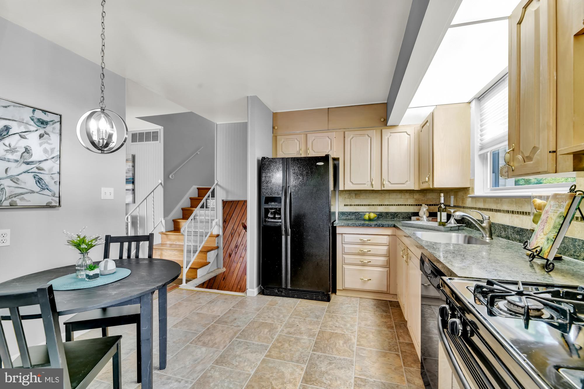 9008 Fieldchat Road Baltimore, MD 21236 - Photo 9 of 35
