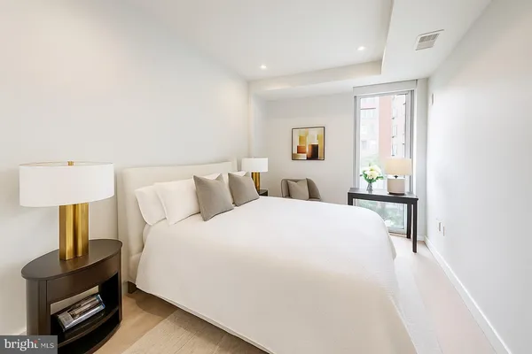 $3,895 | 1224 M Street Northwest, Unit 501, Washington, DC 20005