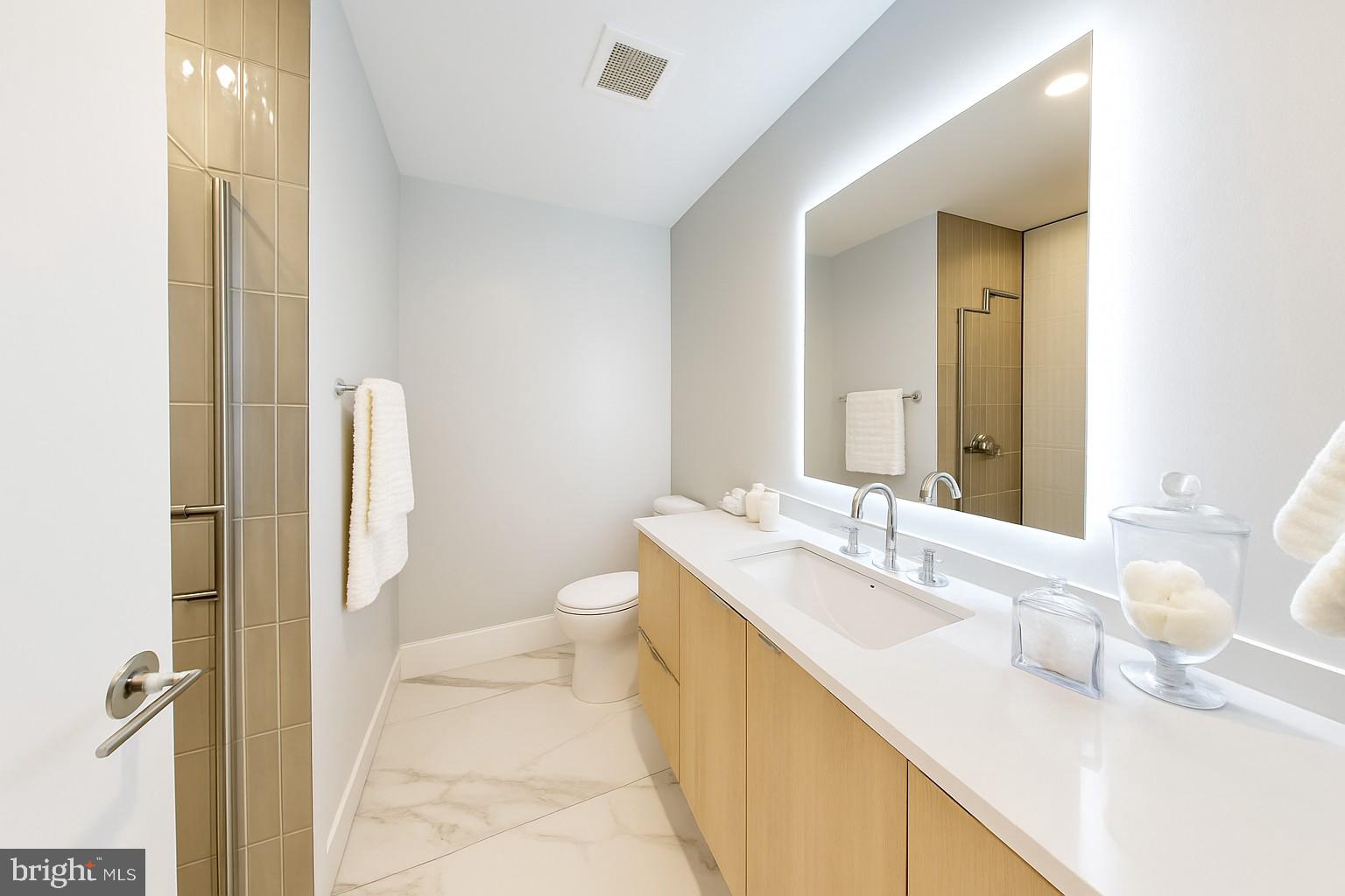 1224 M Street Northwest, Unit 501 Washington, DC 20005 - Photo 8 of 21