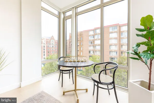 $3,895 | 1224 M Street Northwest, Unit 501, Washington, DC 20005