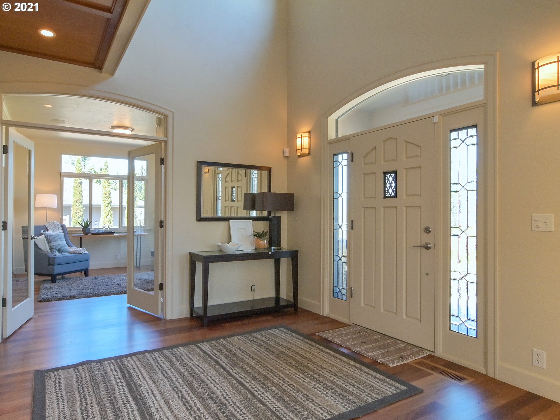 2616 Ridgemont Drive Eugene, OR 97405 - Photo 4 of 32 Gallery Image 4
