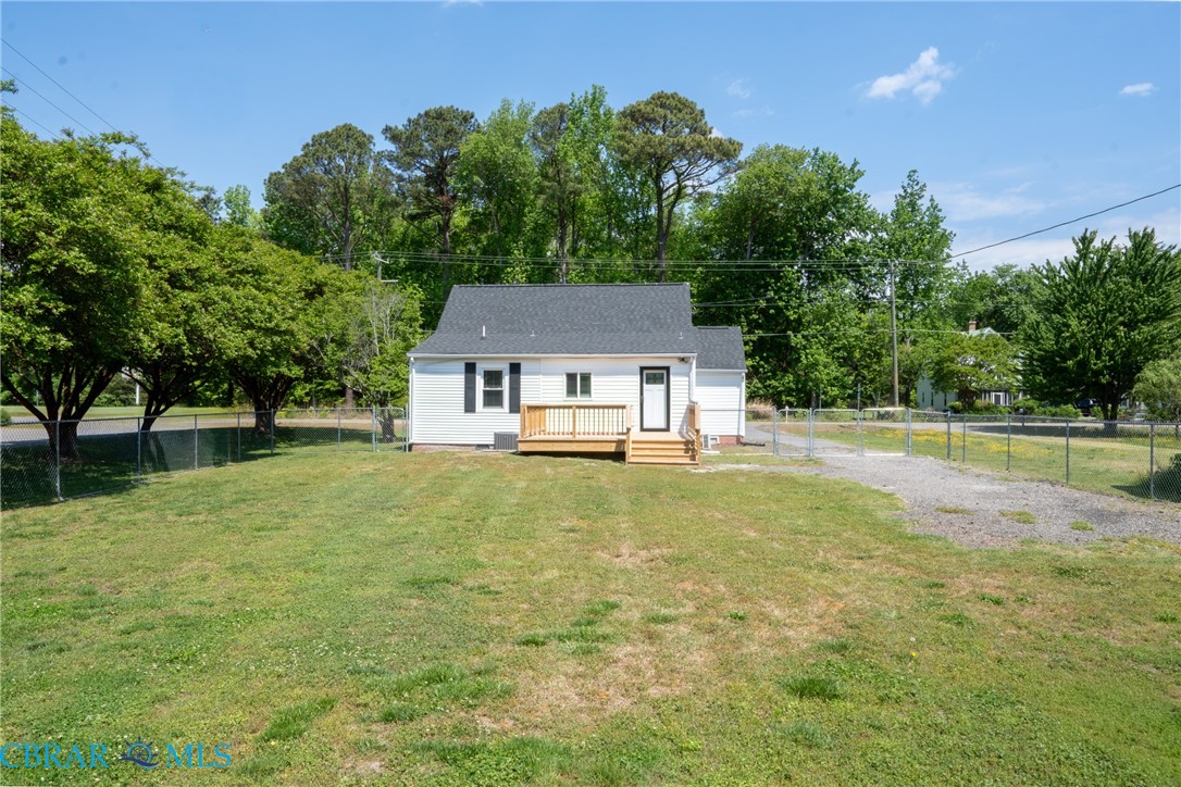 8798 Guinea Road Hayes, VA 23072 - Photo 15 of 34