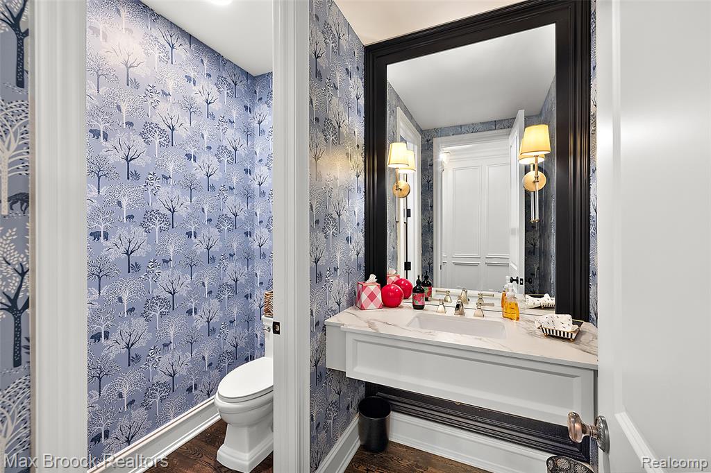 1475 Tottenham Road Bloomfield Hills, MI 48301 - Photo 14 of 51