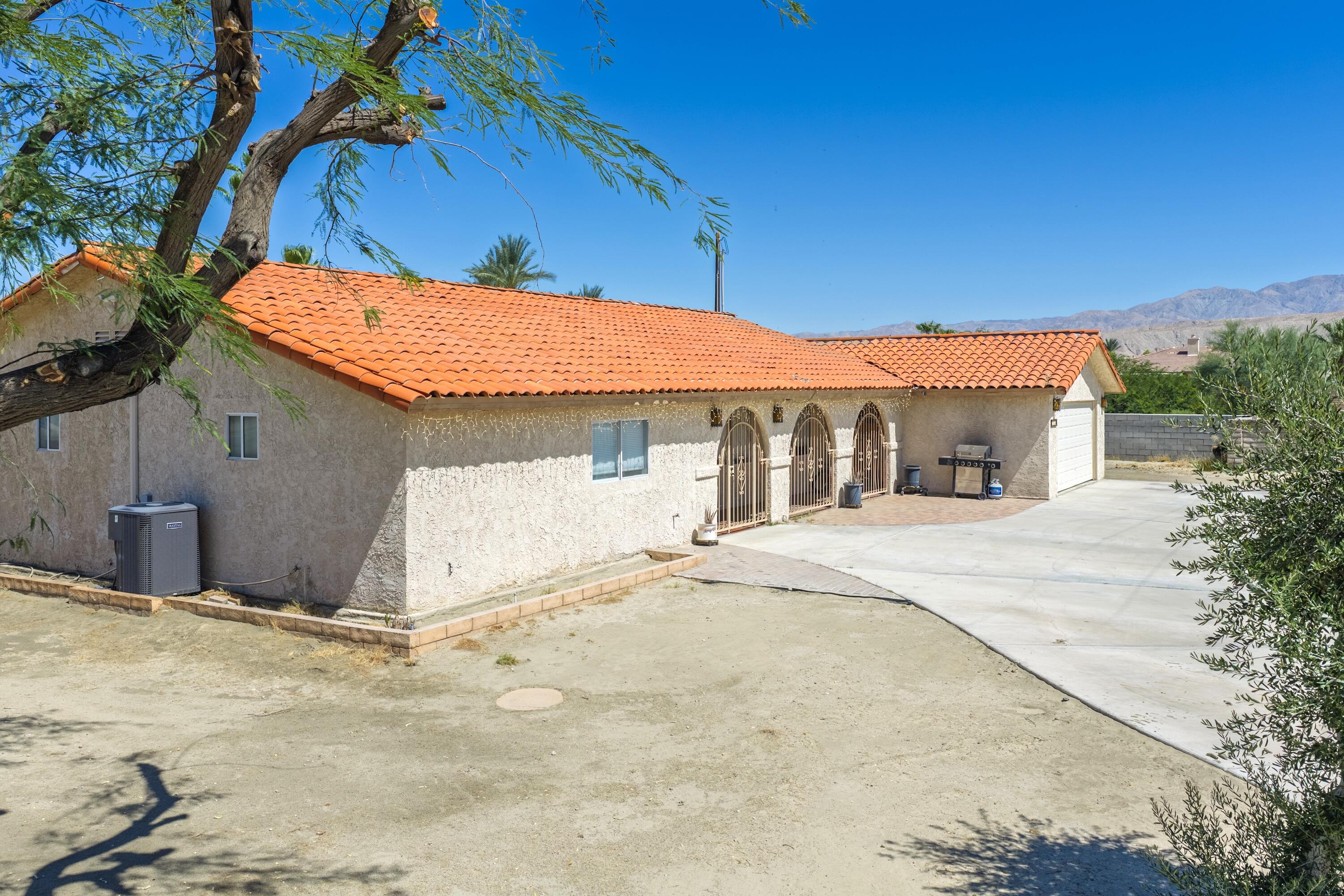38075 Patrick Drive Indio, CA 92203 - Photo 12 of 30 12-Photo-12