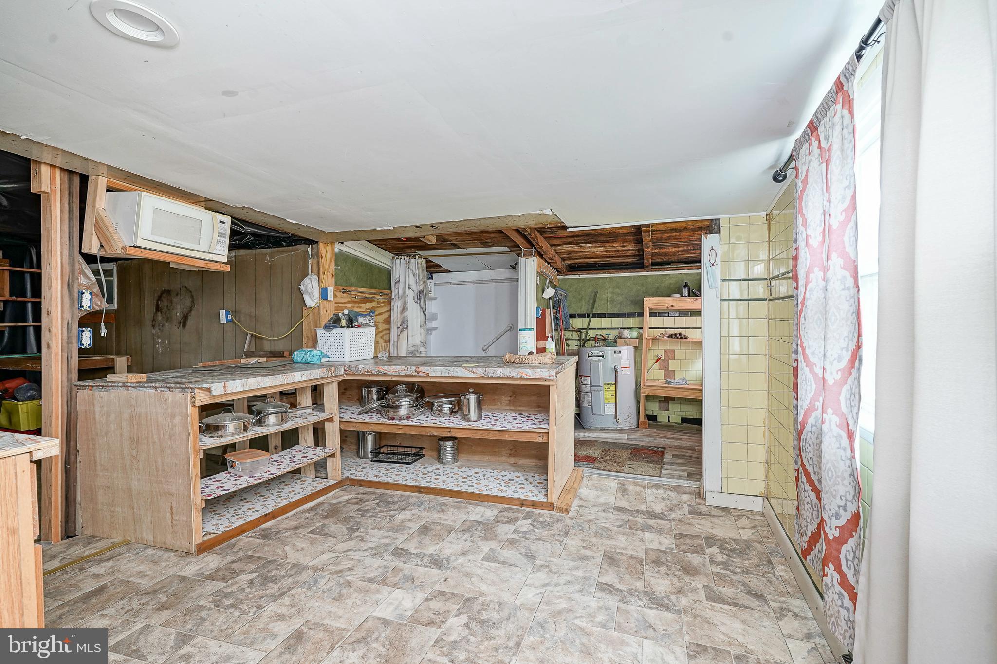 32 Olive Street Salem, NJ 08079 - Photo 12 of 38 32 Oliver Street first floor