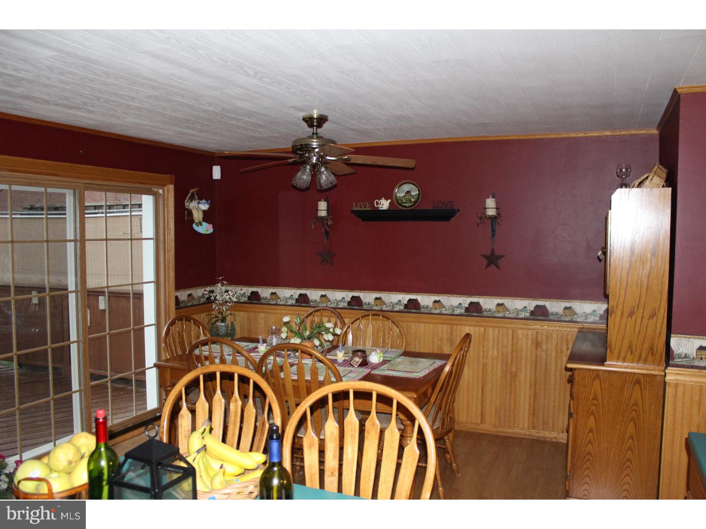 12408 Rambler Road Philadelphia, PA 19154 - Photo 6 of 20 Kitchen