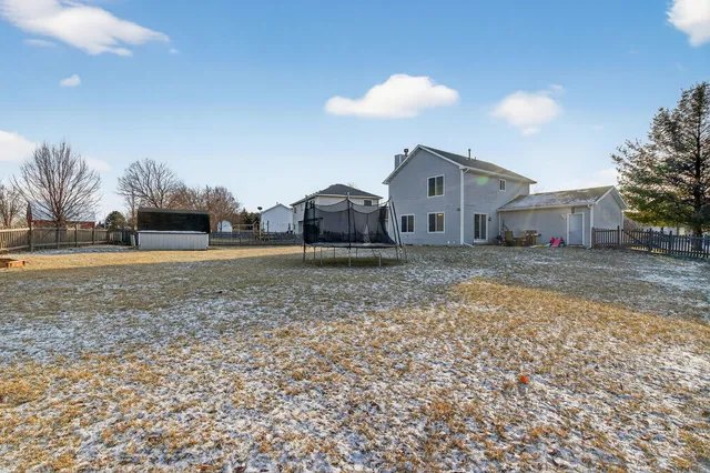 $385,000 | 26164 Tallgrass Trail, Channahon, IL 60410