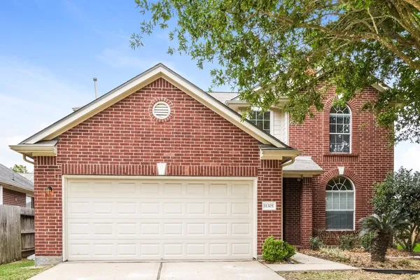 $2,455 | 11305 Shoal Creek Drive, Pearland, TX 77584