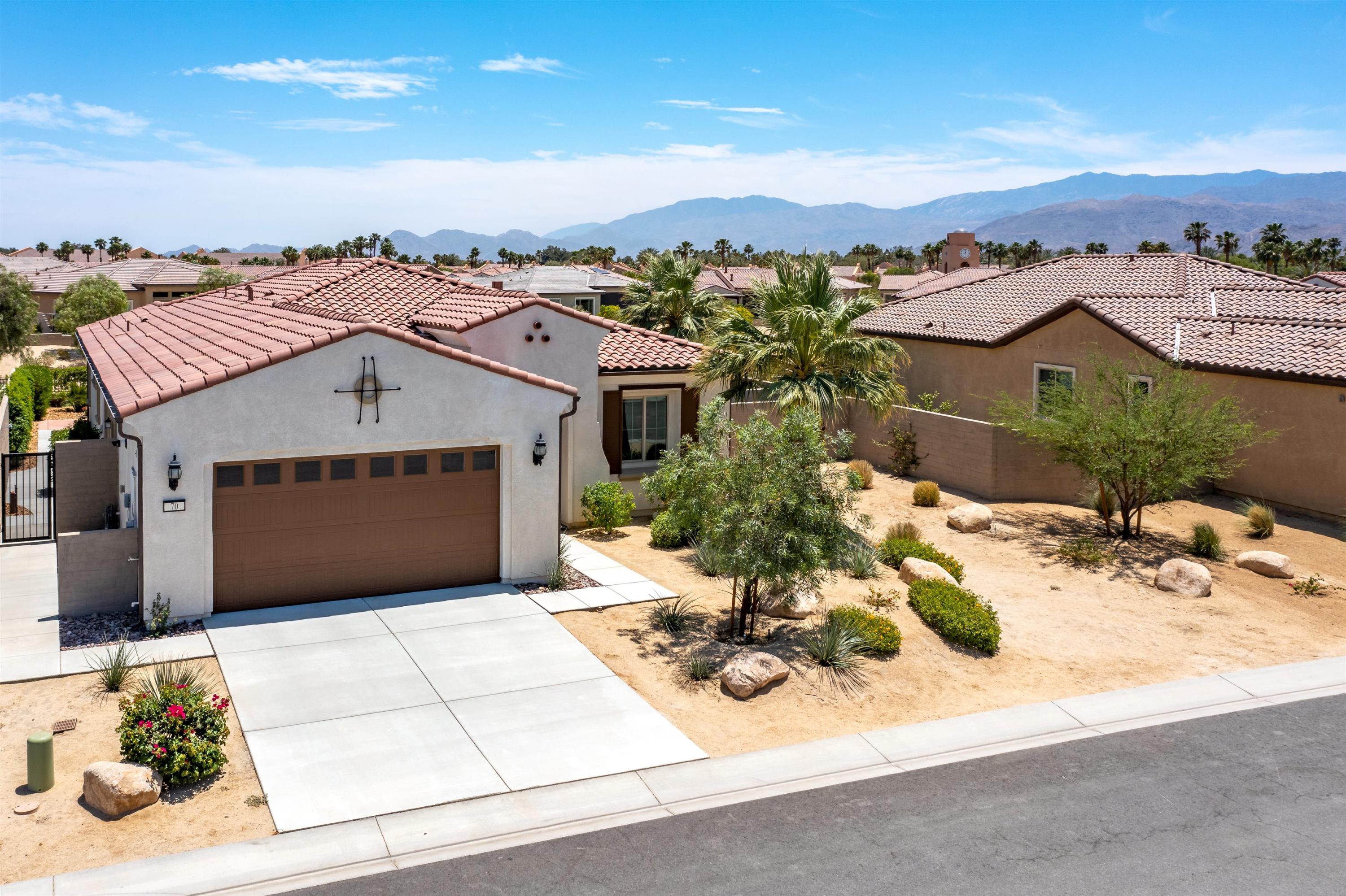 70 Barolo Rancho Mirage, CA 92270 - Photo 3 of 40 03-Photo-3