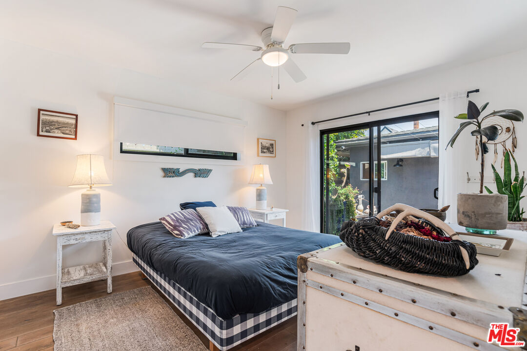 918 Indiana Avenue Venice, CA 90291 - Photo 23 of 36