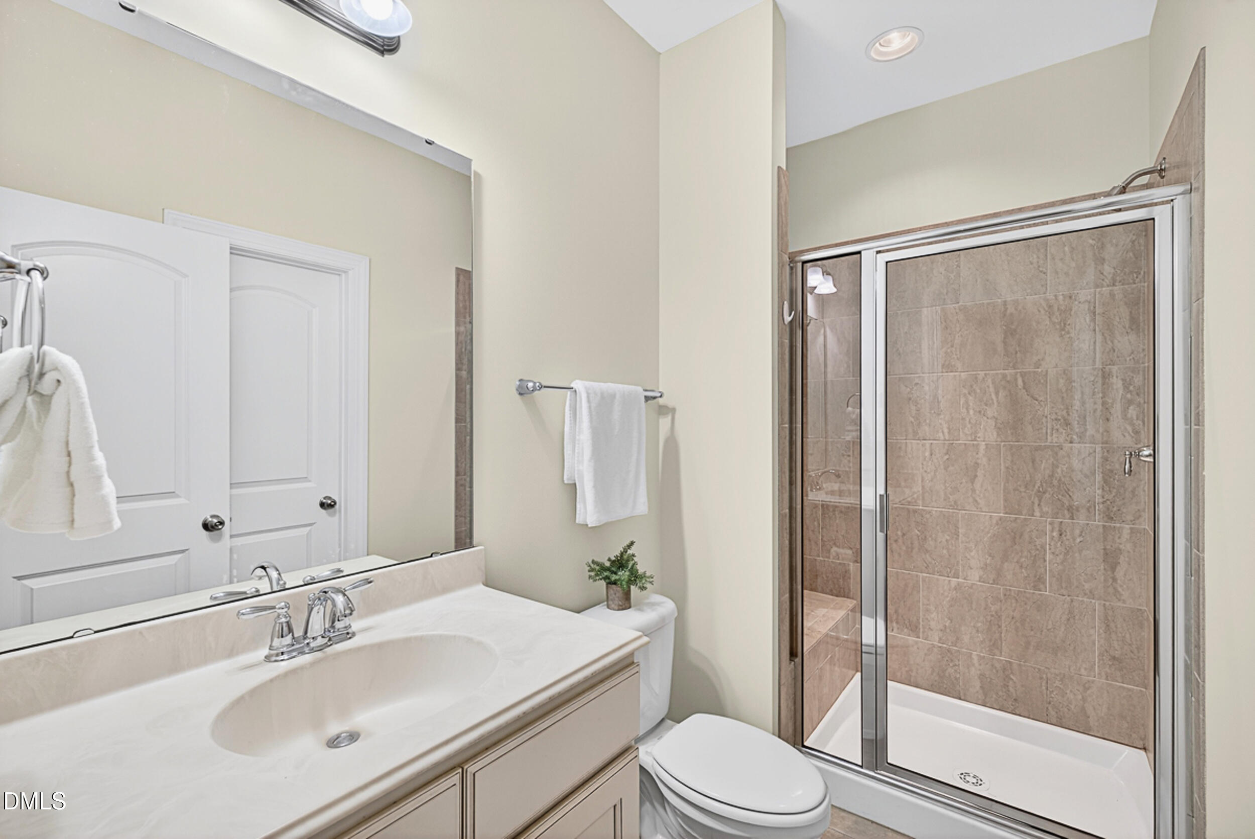 4416 Nicolas Place Raleigh, NC 27606 - Photo 12 of 24 7_007_dsc02890-edit