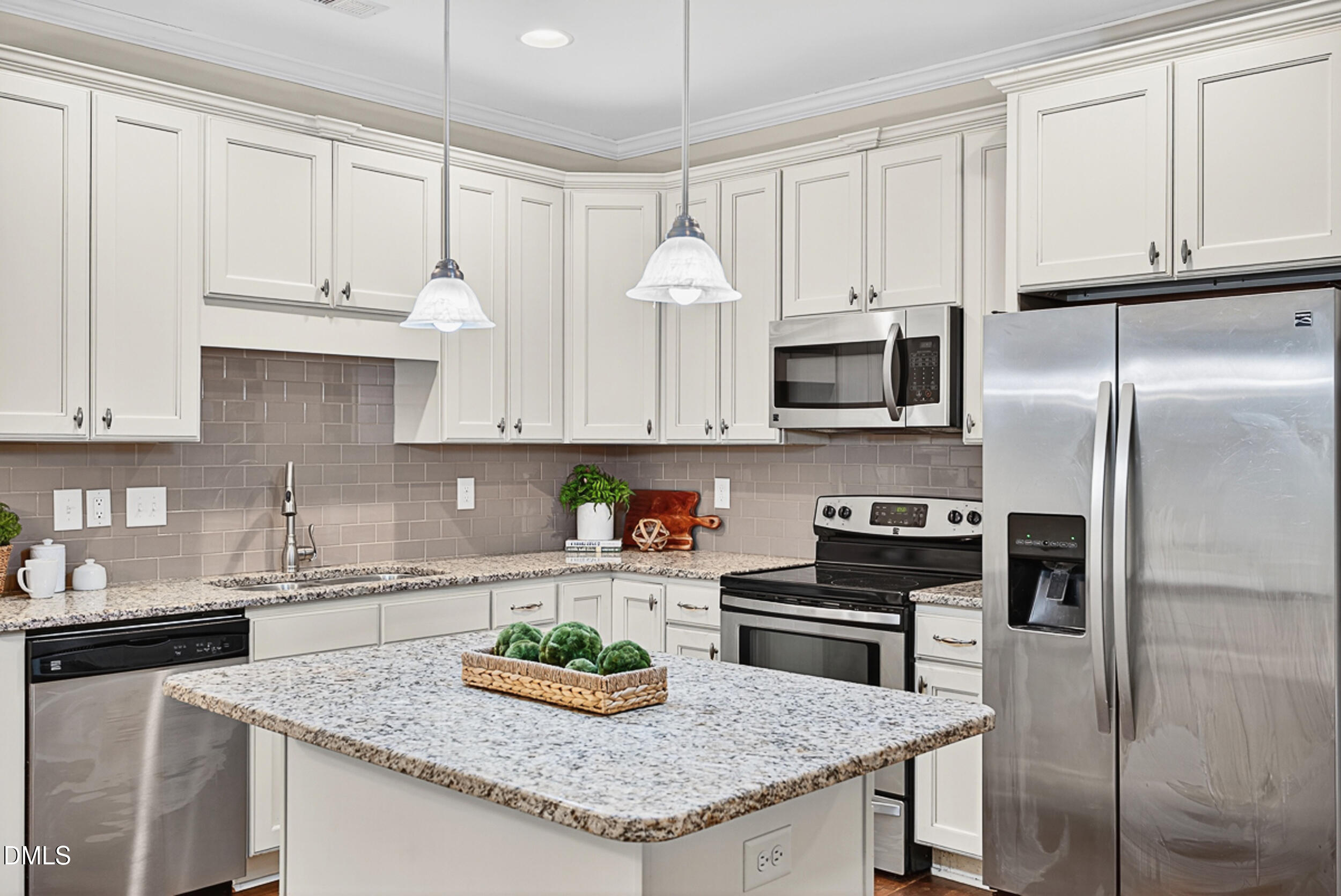 4416 Nicolas Place Raleigh, NC 27606 - Photo 5 of 24 13_011_dsc02910