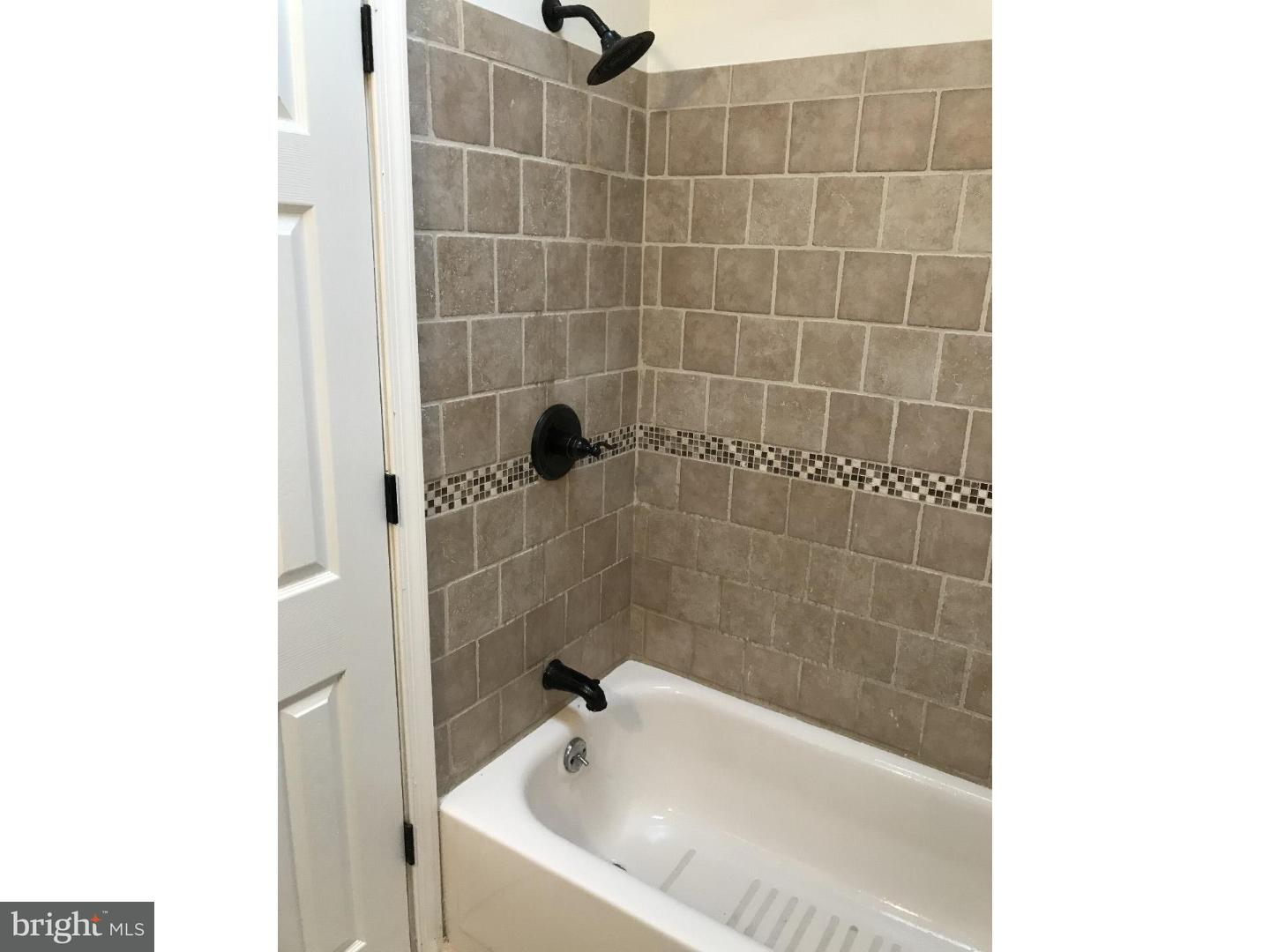 3870 Fairdale Road Philadelphia, PA 19154 - Photo 12 of 25 Gallery Image 12