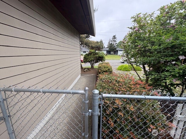 2540 Forest Ridge Drive Southeast Auburn, WA 98002 - Photo 36 of 40